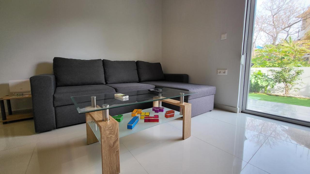 Konnet Apartment Rhodes City エクステリア 写真