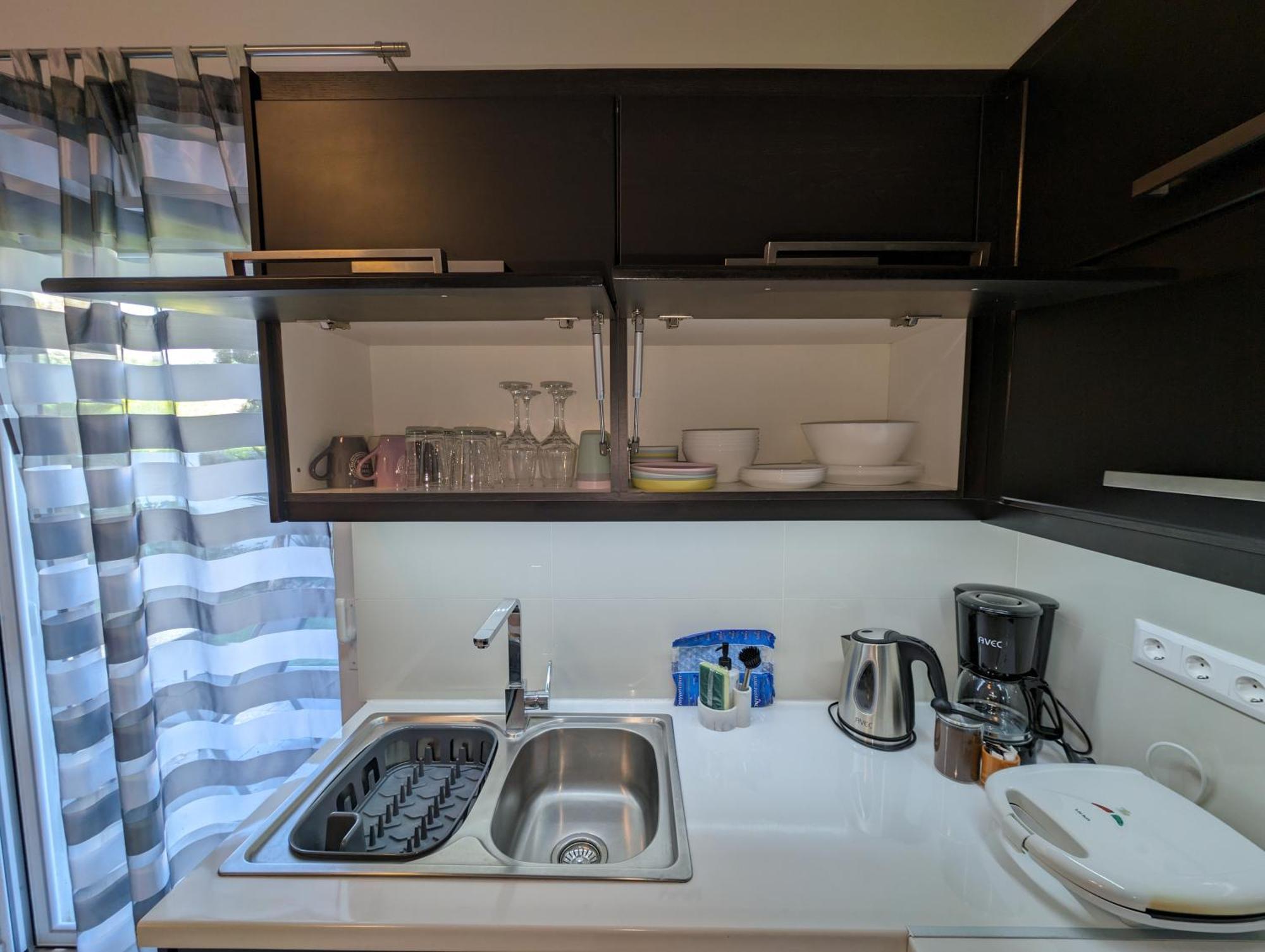 Konnet Apartment Rhodes City エクステリア 写真